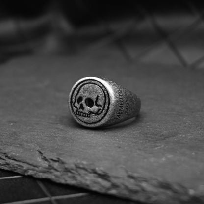 Memento Mori.